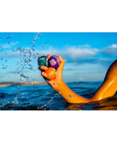 Uz ūdens lēkājoša bumbiņa WABOBA Mini, dažādas krāsas