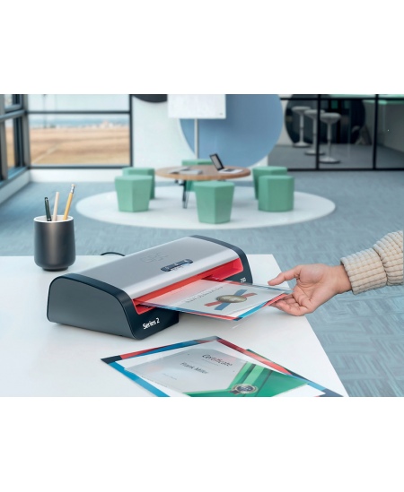 Laminēšanas aparāts GBC 250, A4