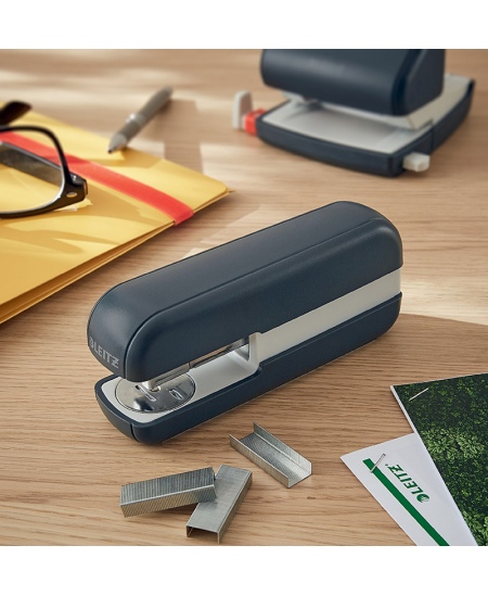 Skavotājs LEITZ COSY, līdz 30 lapām, pelēks