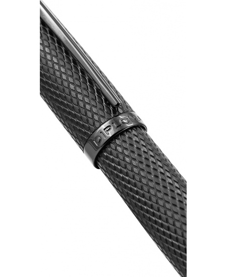 Tintes pildspalva DIPLOMAT Viper black guilloche F/M, ar melnām detaļām