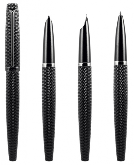 Tintes pildspalva DIPLOMAT Viper black guilloche F/M, ar melnām detaļām