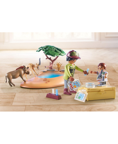 PLAYMOBIL Wiltopia Zilonis pie ūdens, 71294