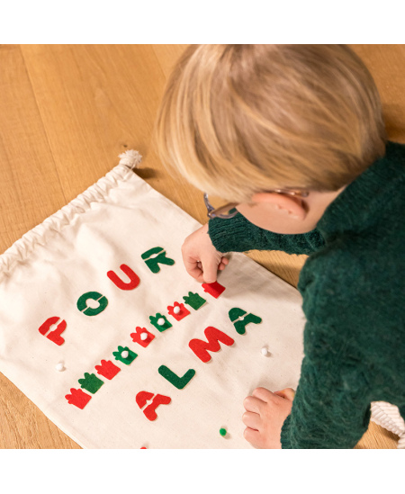 Filca uzlīmes dekorēšanai LOOLIPO Ziemassvētki, 150 gab.