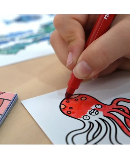 Krāsojamā grāmatiņa MILAN Alien Invasion, ar uzlīmēm